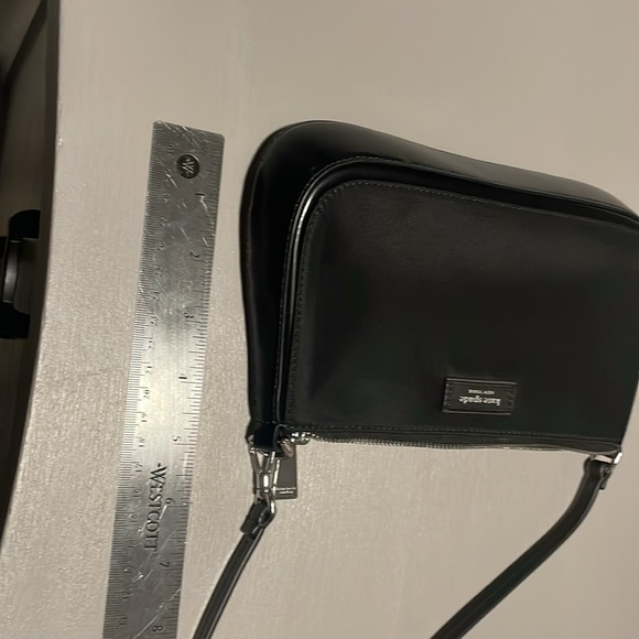Small Kate Spade Shoulder Bag - Picture 13 of 13